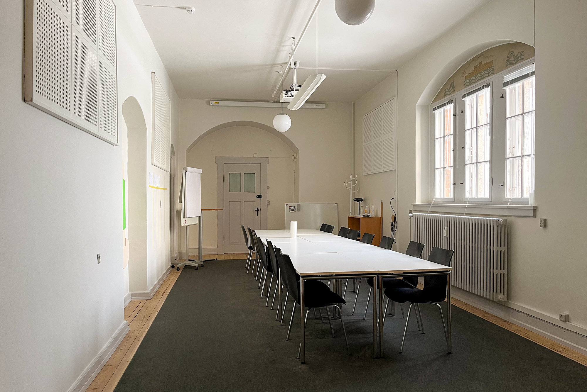 Hack Kampmanns Plads 1-3, 1. th., 8000 Aarhus C