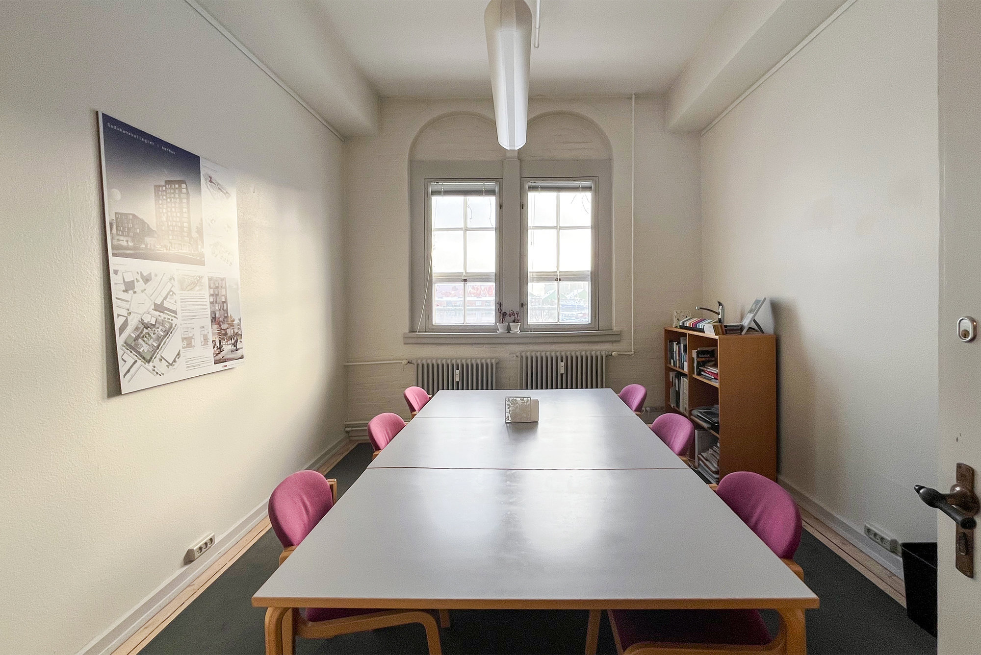 Hack Kampmanns Plads 1-3, 1. th., 8000 Aarhus C