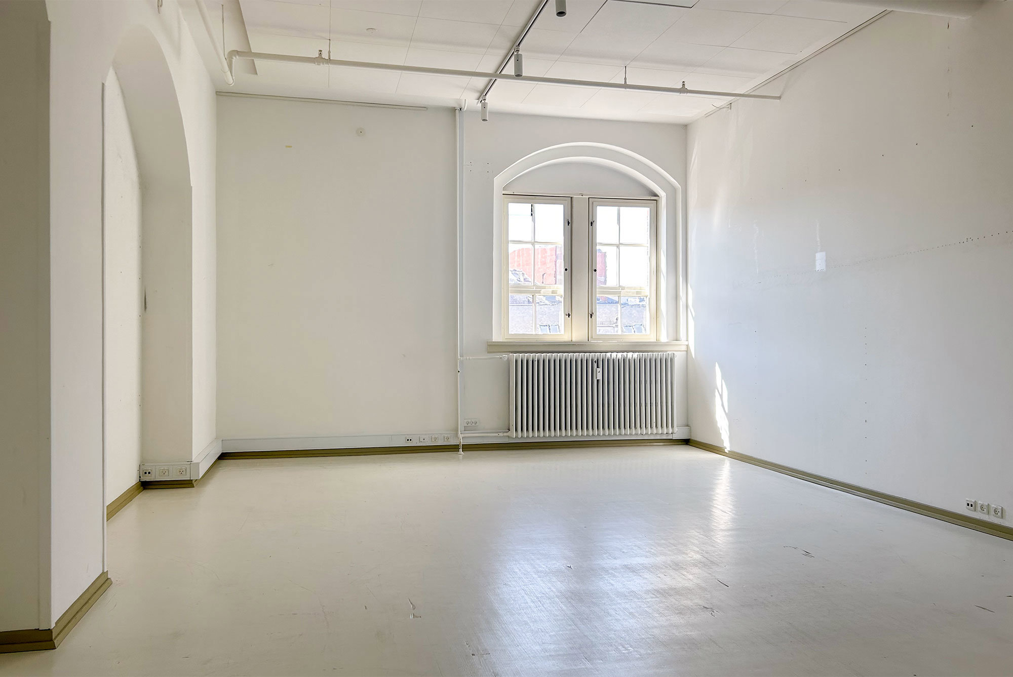 Hack Kampmanns Plads 1-3, 2 th. + 3., 8000 Aarhus C