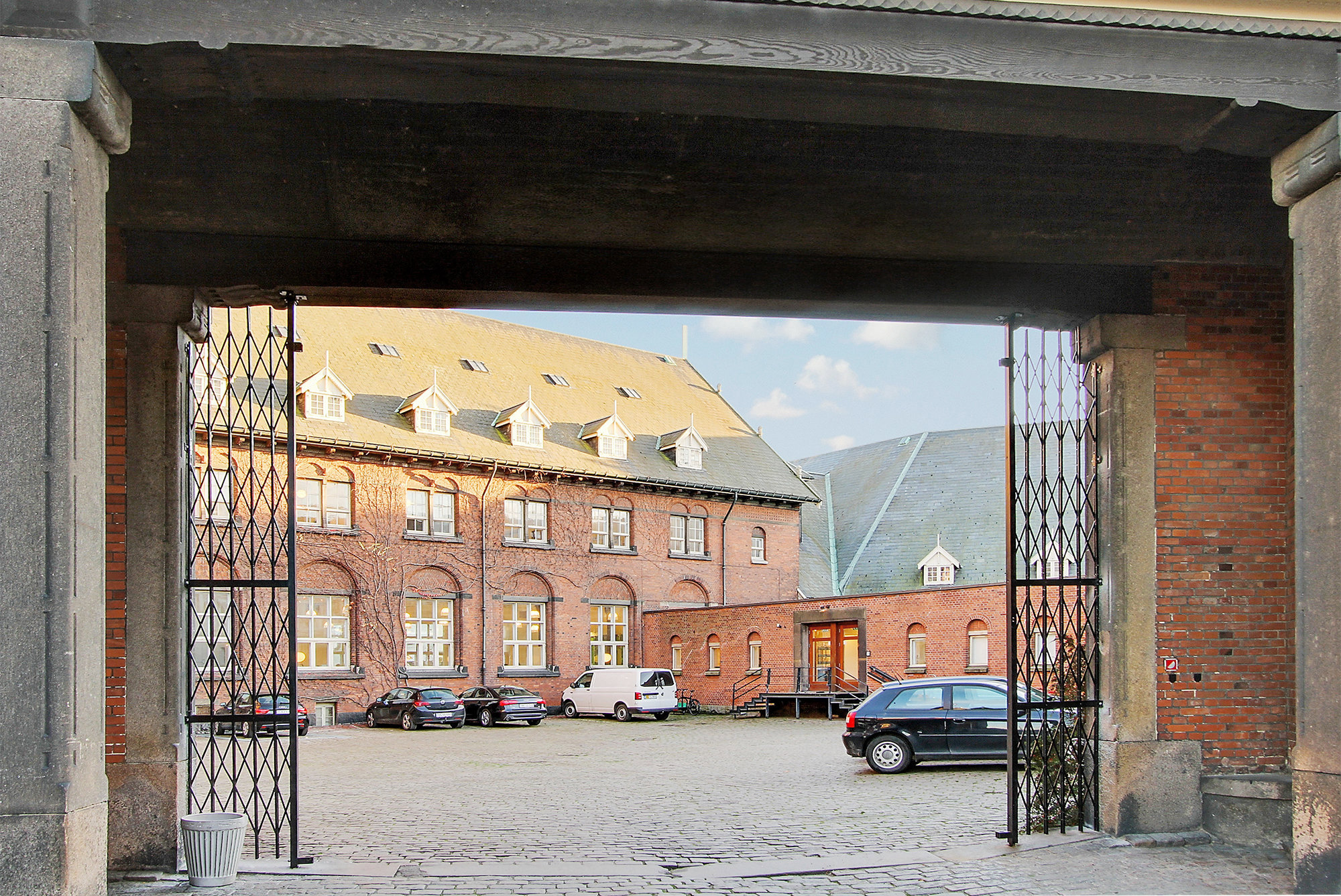 Hack Kampmanns Plads 1-3, 2 th. + 3., 8000 Aarhus C