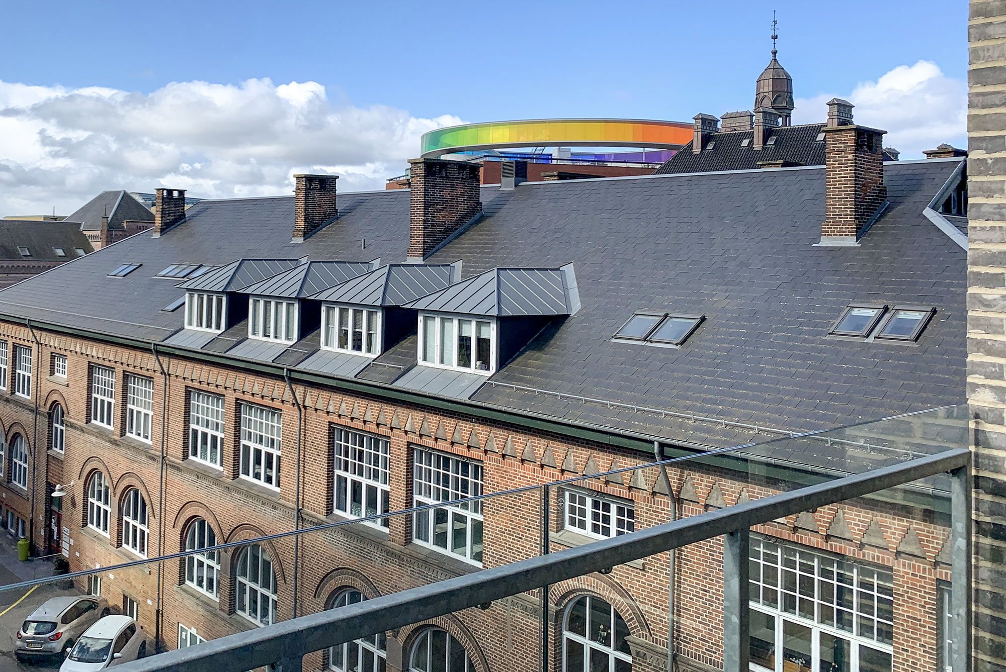 Unik 3 værelses lejlighed, centralt beliggende