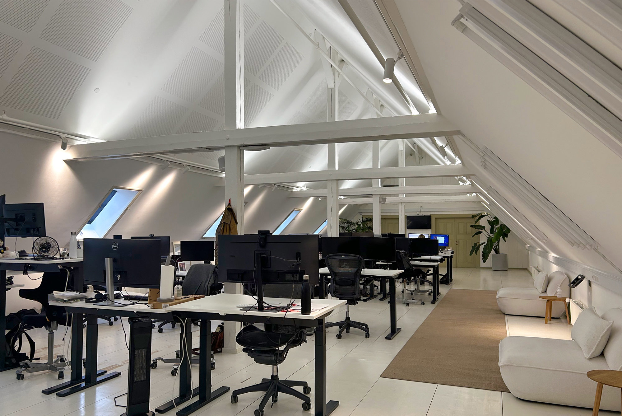 Hack Kampmanns Plads 1-3, 2 th. + 3., 8000 Aarhus C