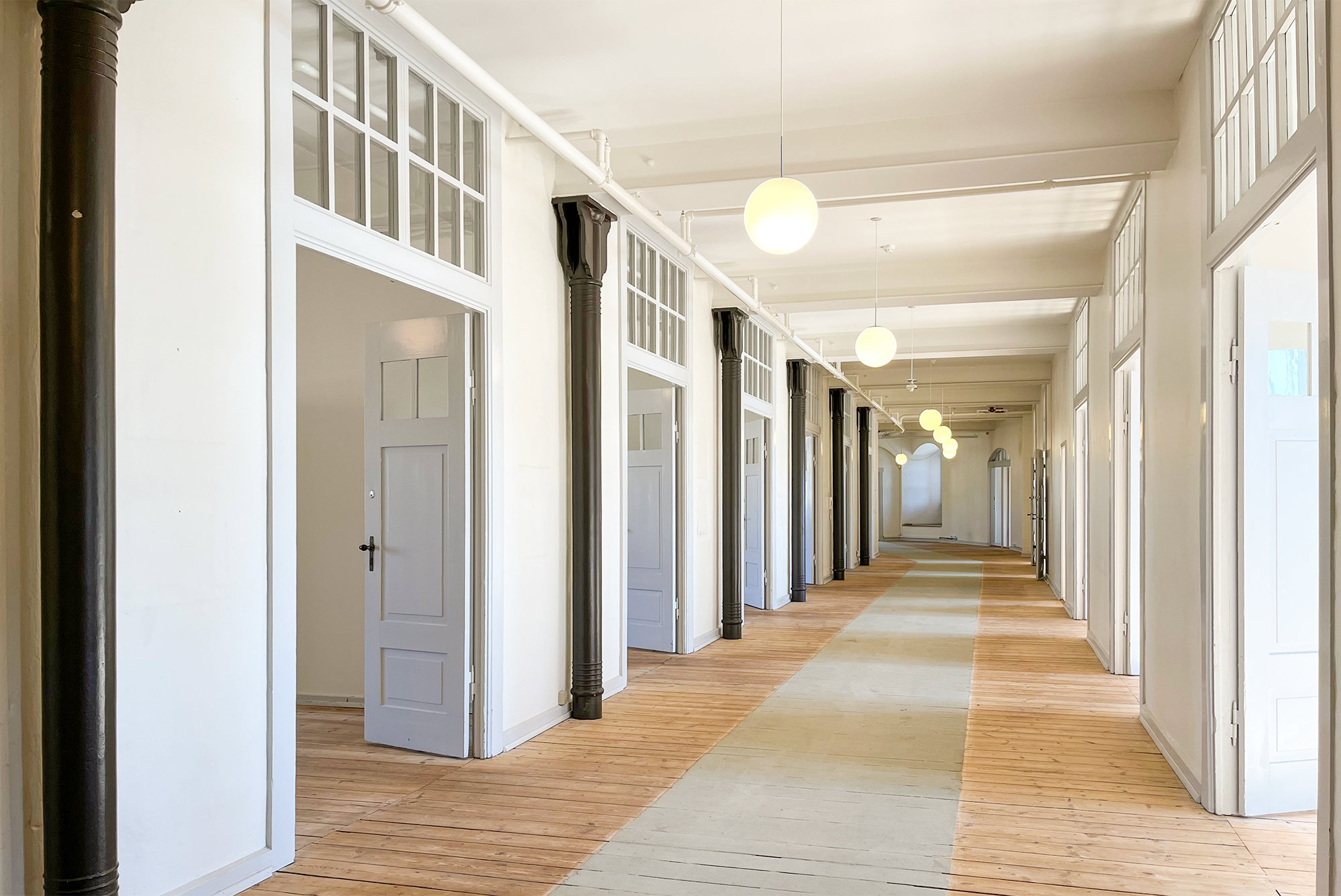 Hack Kampmanns Plads 1-3, 1. th., 8000 Aarhus C