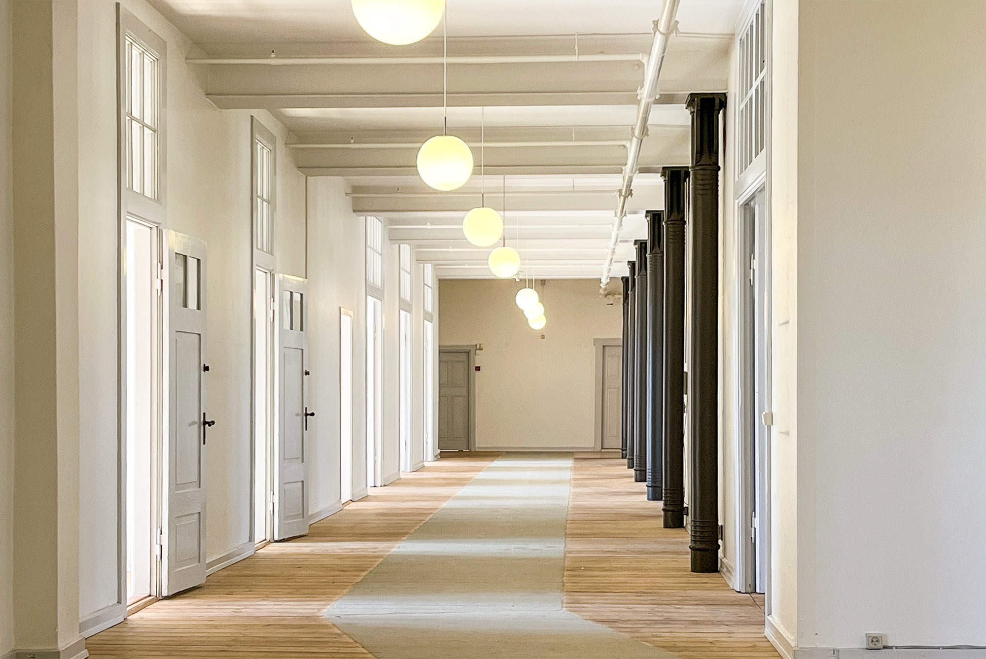 Hack Kampmanns Plads 1-3, 1. th., 8000 Aarhus C